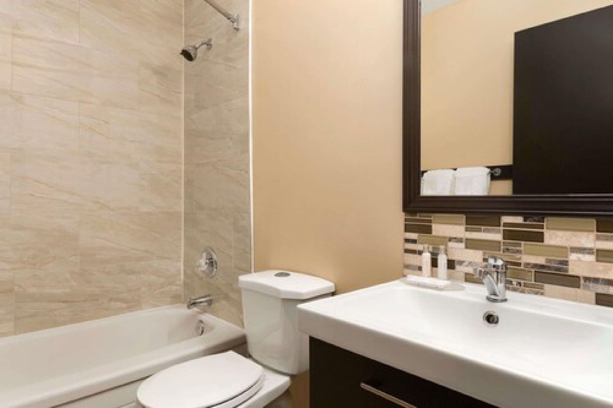 Travelodge By Wyndham Kenora Buitenkant foto