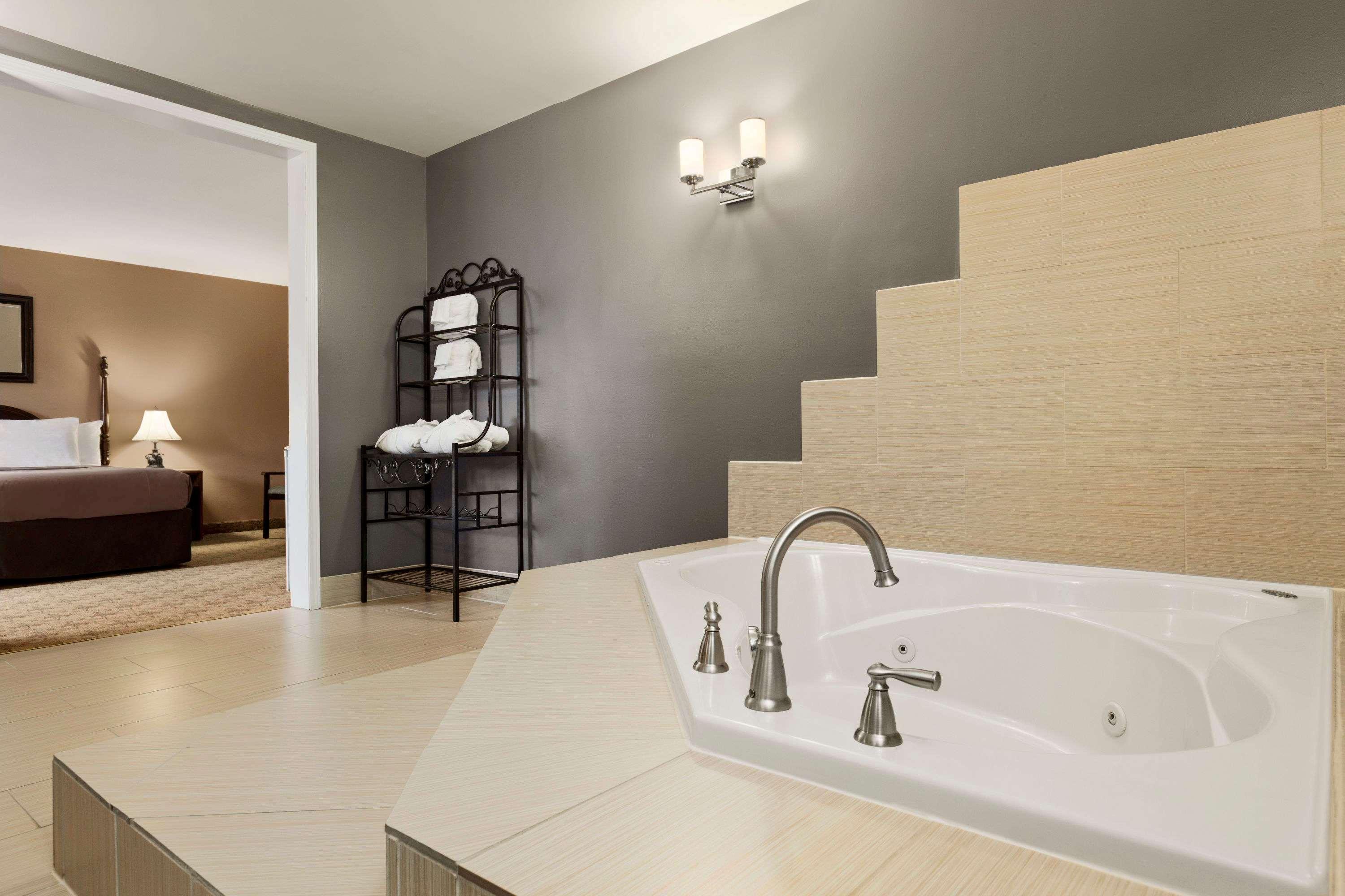 Travelodge By Wyndham Kenora Buitenkant foto