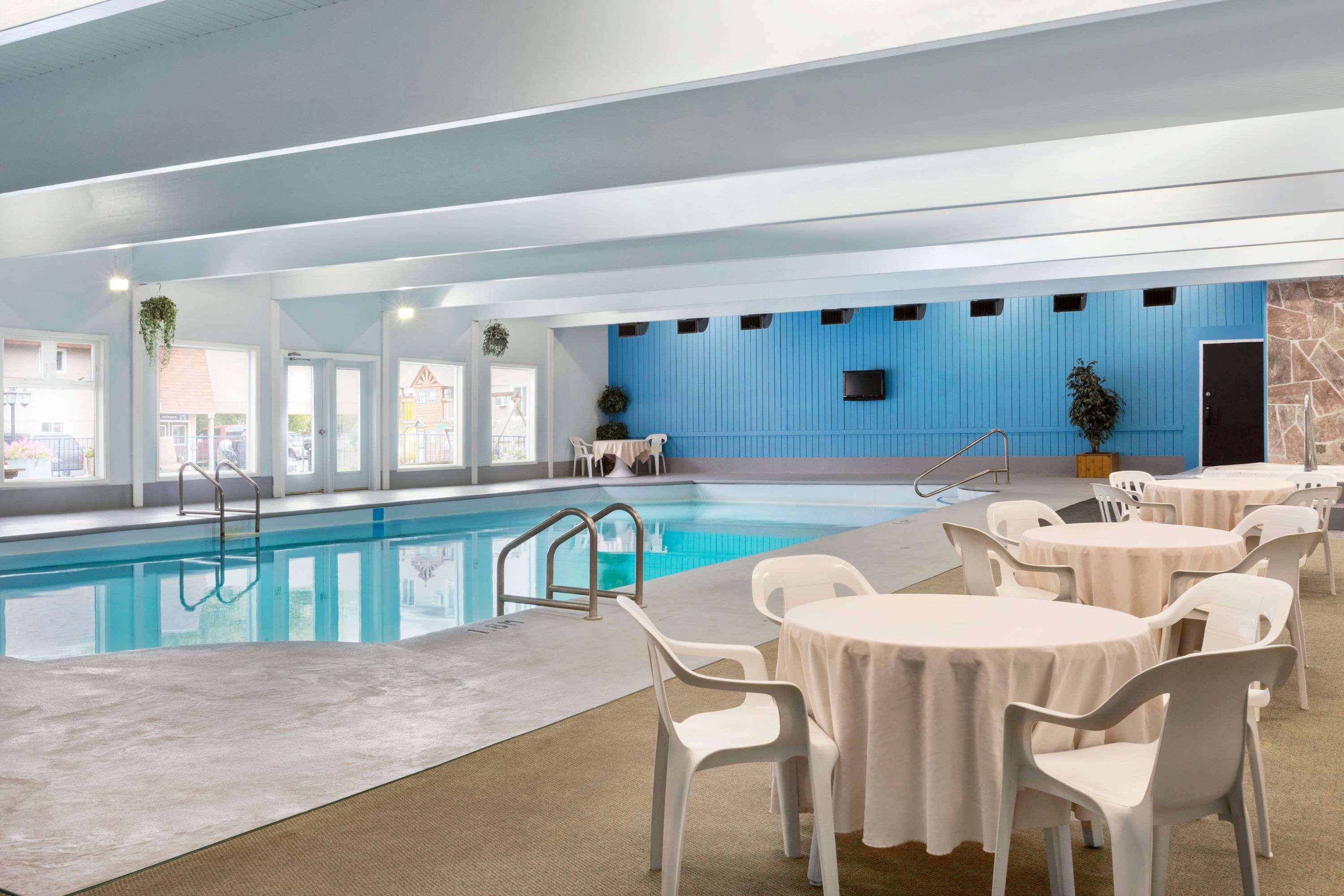 Travelodge By Wyndham Kenora Buitenkant foto